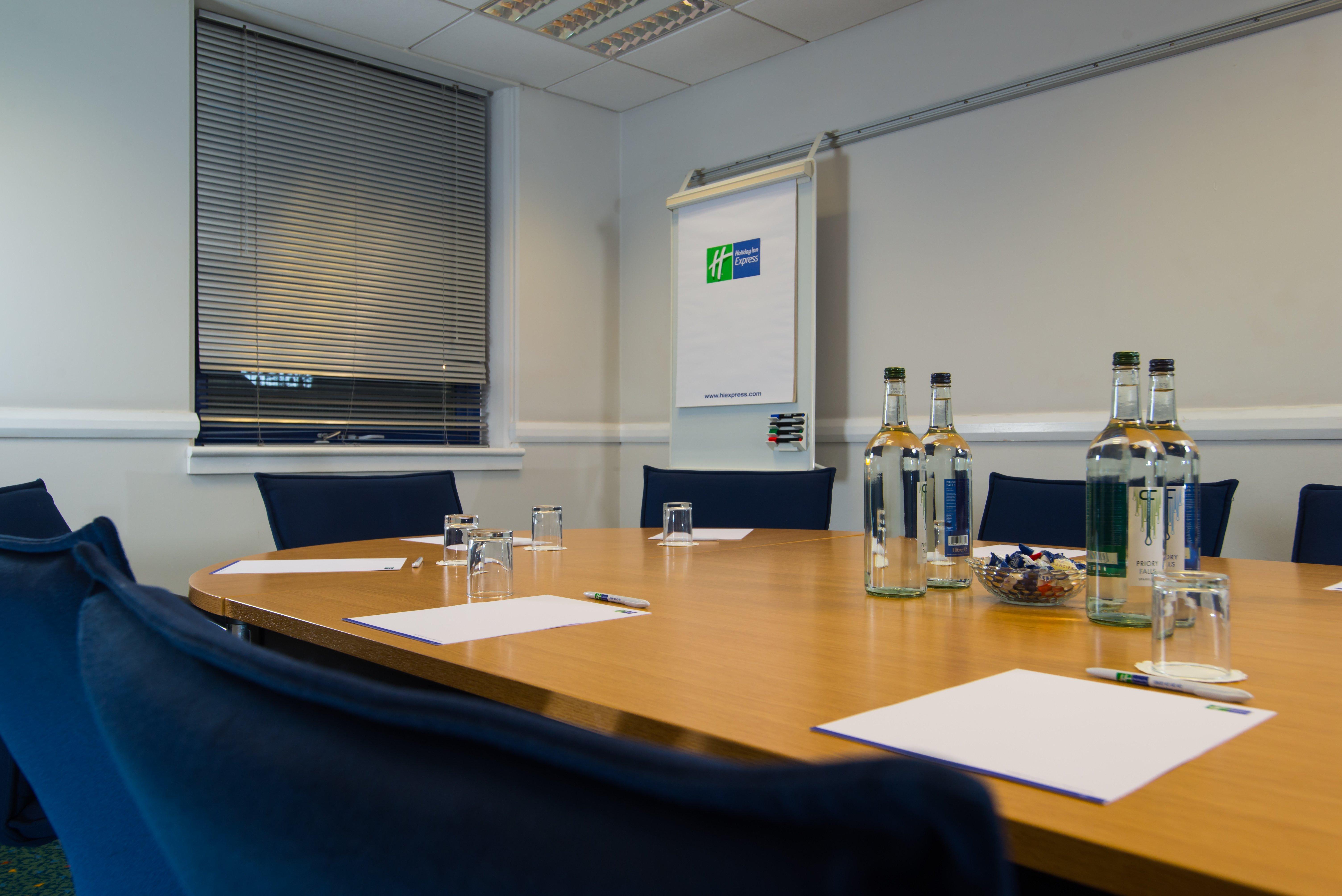 Holiday Inn Express Droitwich Spa By Ihg Buitenkant foto
