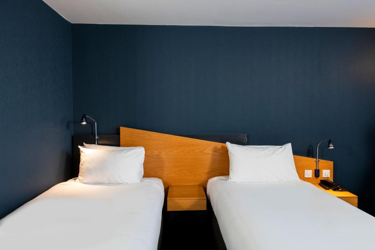 Holiday Inn Express Droitwich Spa By Ihg Buitenkant foto