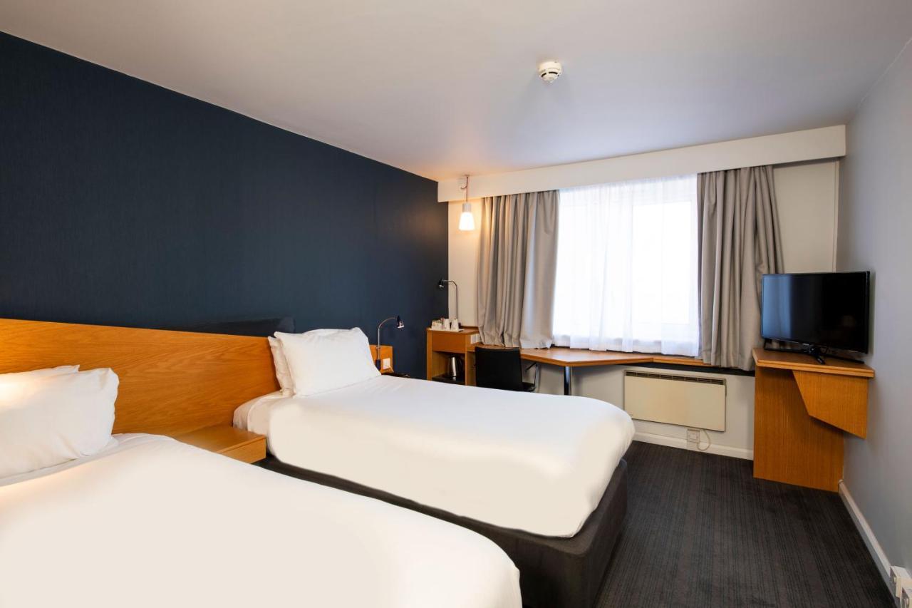 Holiday Inn Express Droitwich Spa By Ihg Buitenkant foto
