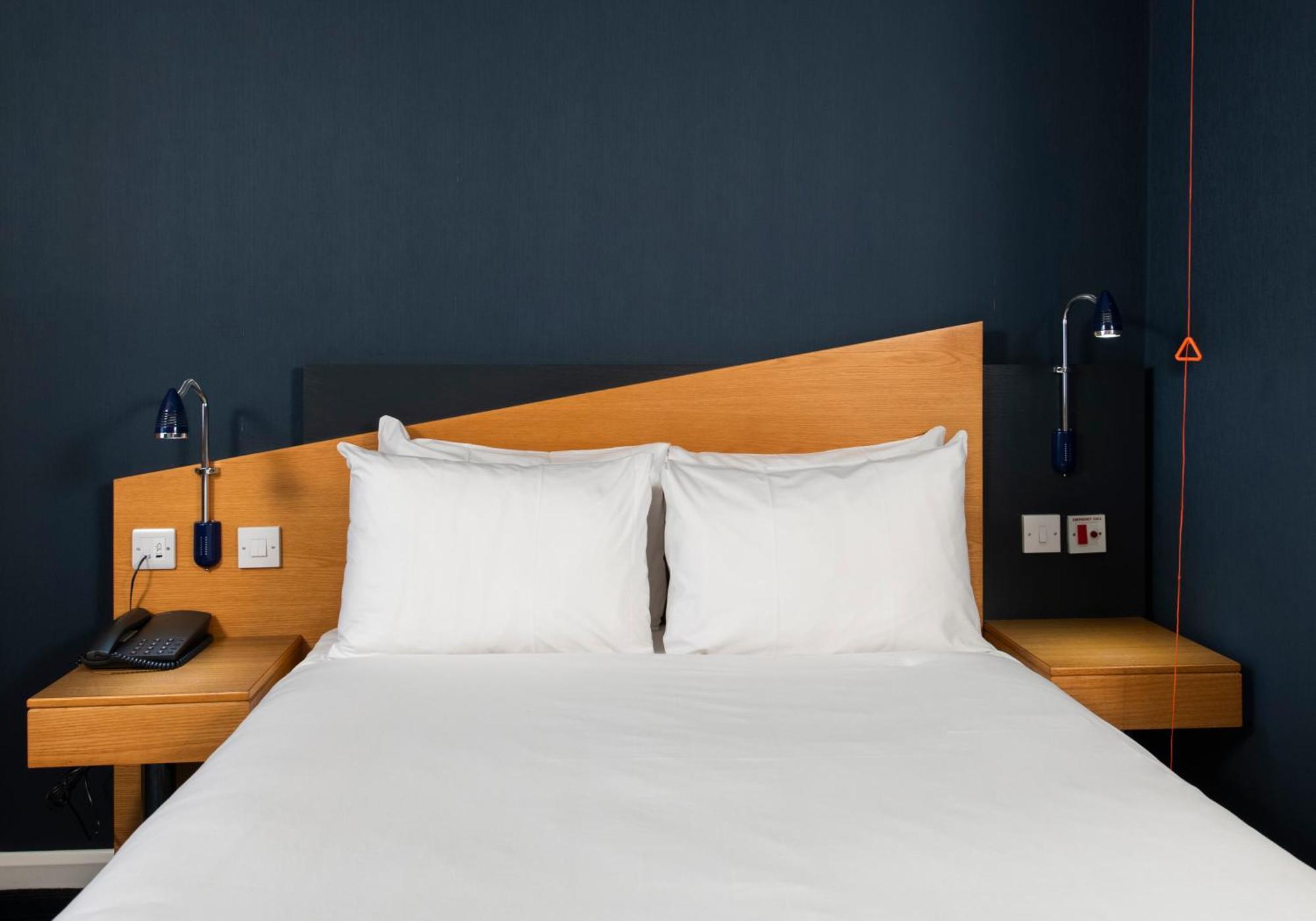 Holiday Inn Express Droitwich Spa By Ihg Kamer foto