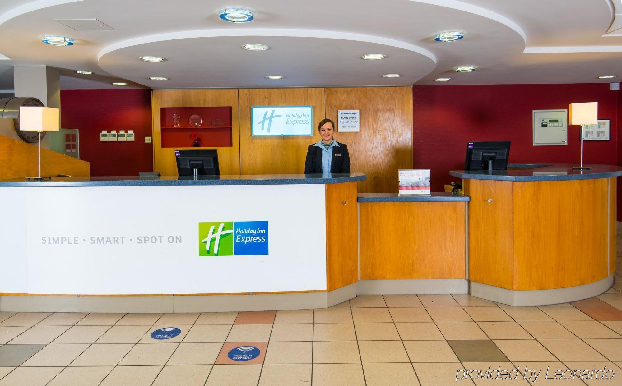 Holiday Inn Express Droitwich Spa By Ihg Buitenkant foto