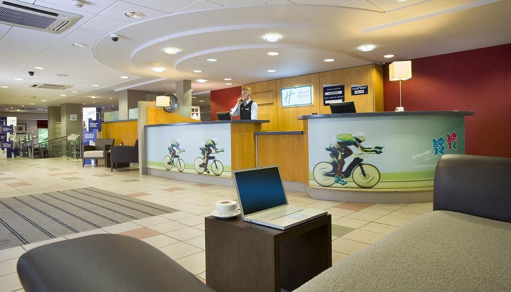 Holiday Inn Express Droitwich Spa By Ihg Interieur foto